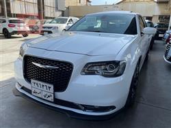کرایسلەر 300